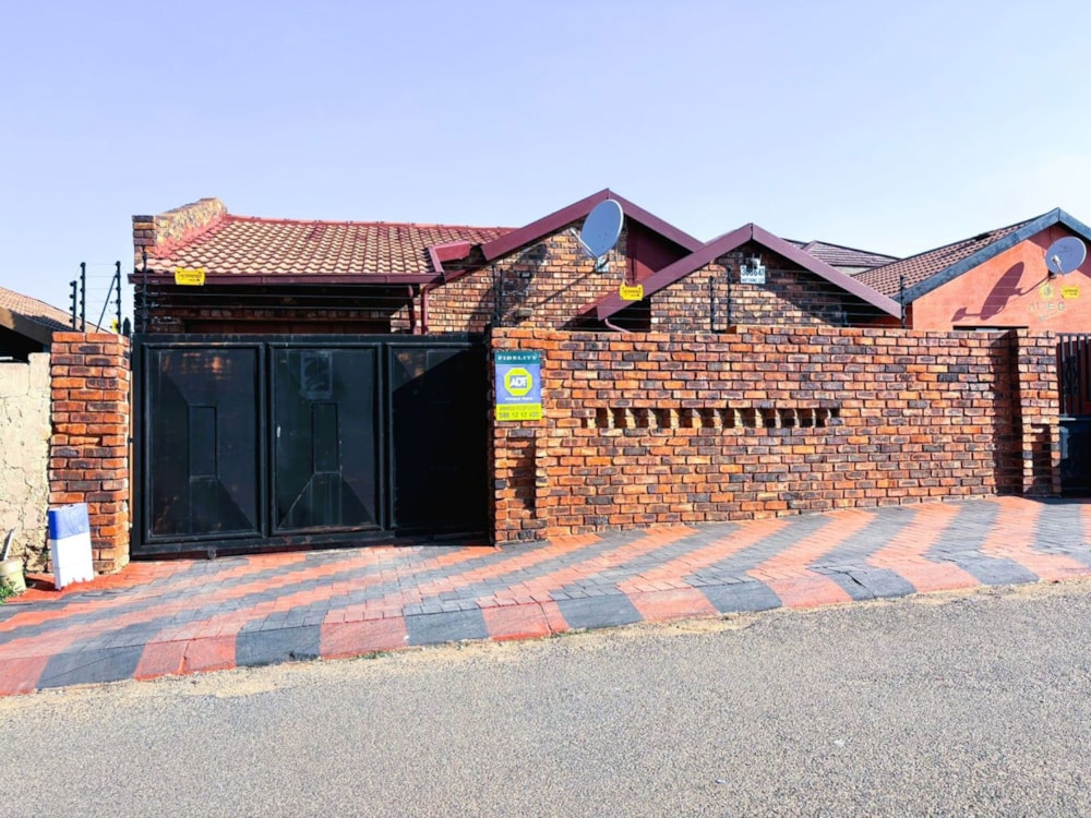 House for sale in Naturena - 1GV1741207 House for sale in Naturena - 1GV1741207