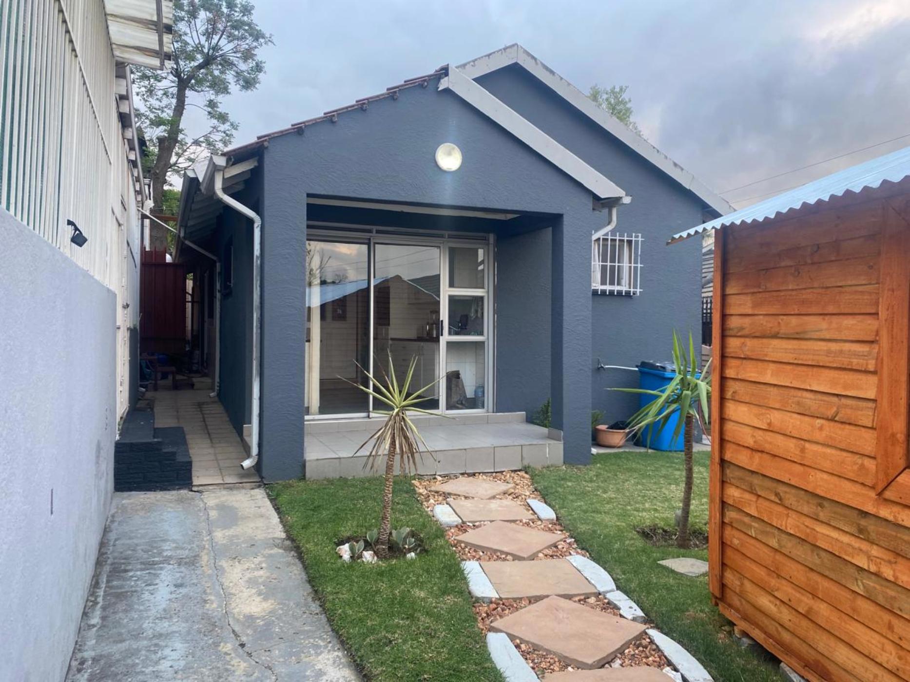 House to rent in Mondeor - 1GV1752045