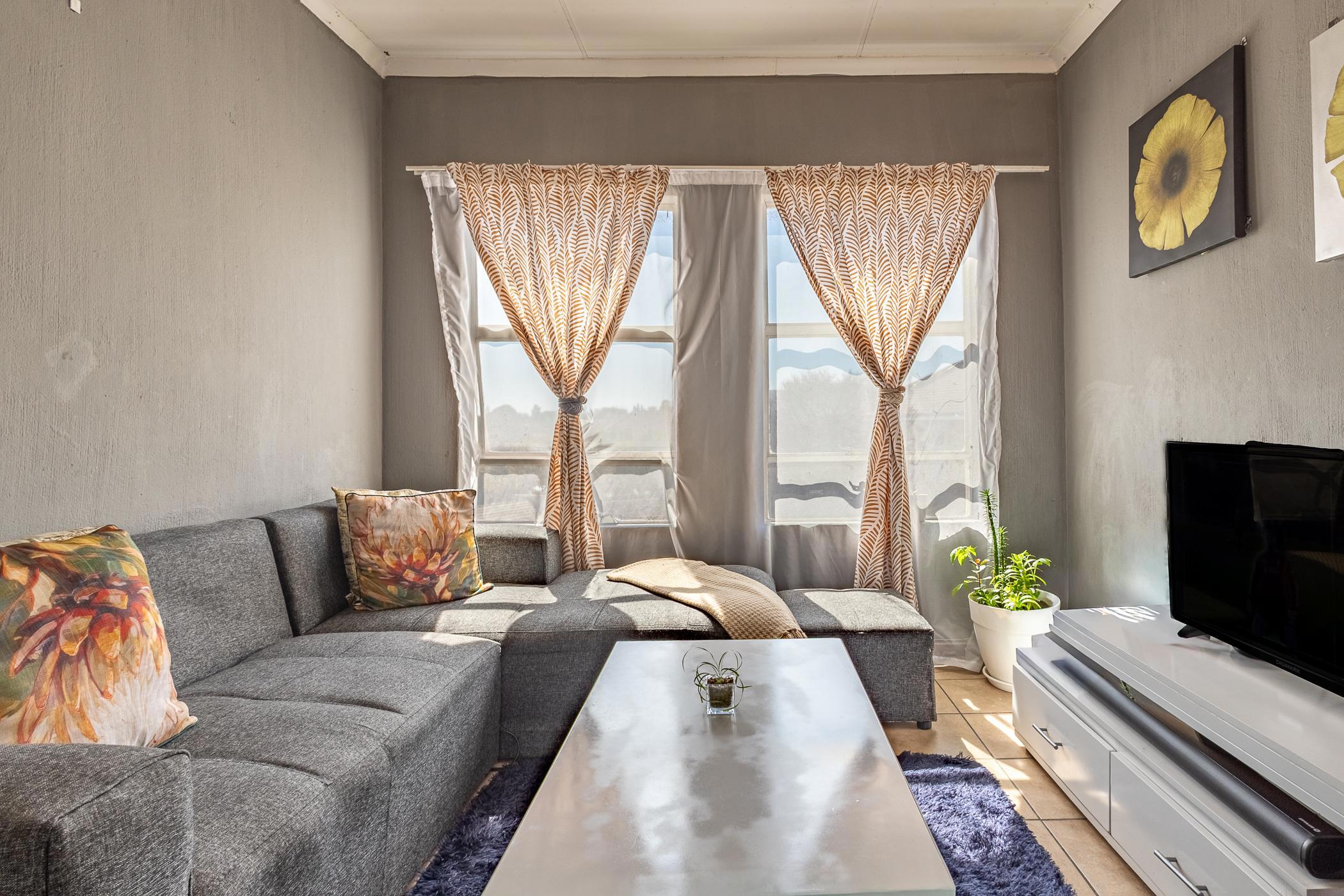 Apartment for sale in Kempton Park - KTP1749563
