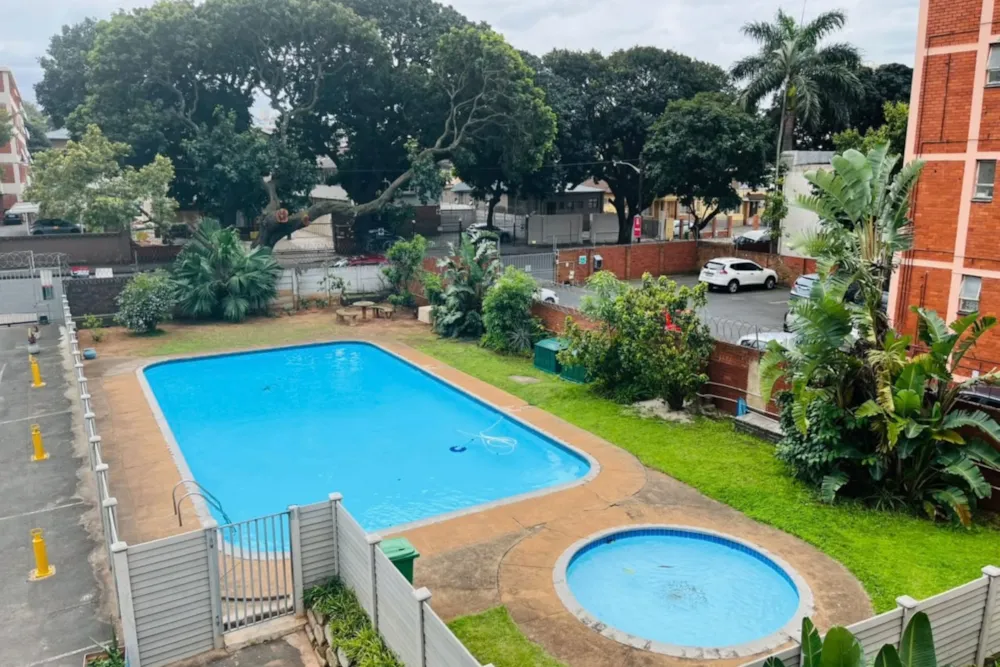 Apartment for sale in Bulwer, Durban - 1DBN1745603 Apartment for sale in Bulwer, Durban - 1DBN1745603