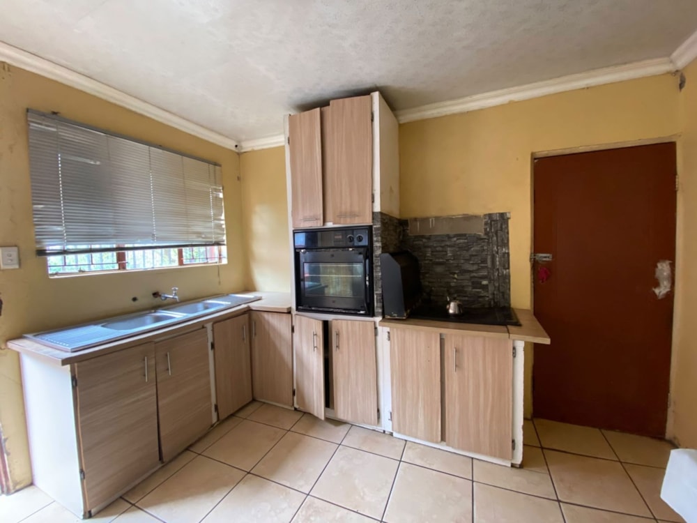 House for sale in Bloemanda - 1BX1751713