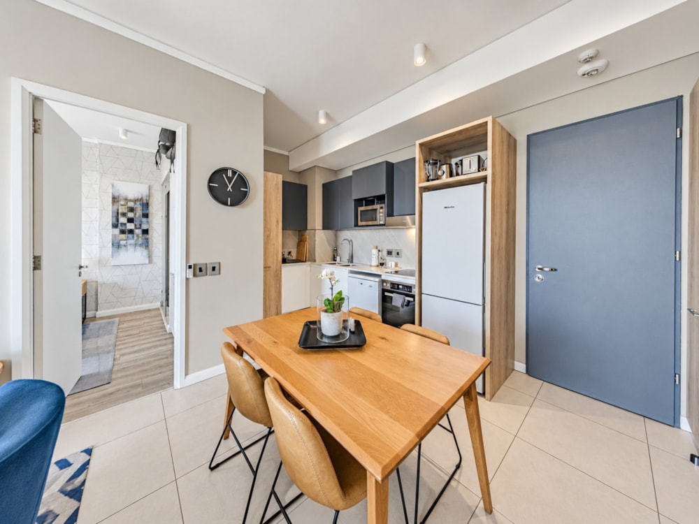 Apartment for sale in Menlyn - PT1752731 Apartment for sale in Menlyn - PT1752731