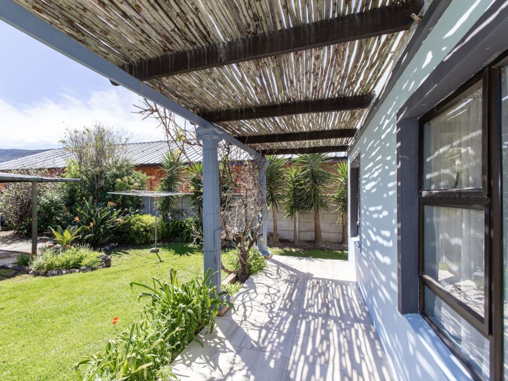 Garden cottage to rent in Sandbaai - ONL1753717 Garden cottage to rent in Sandbaai - ONL1753717