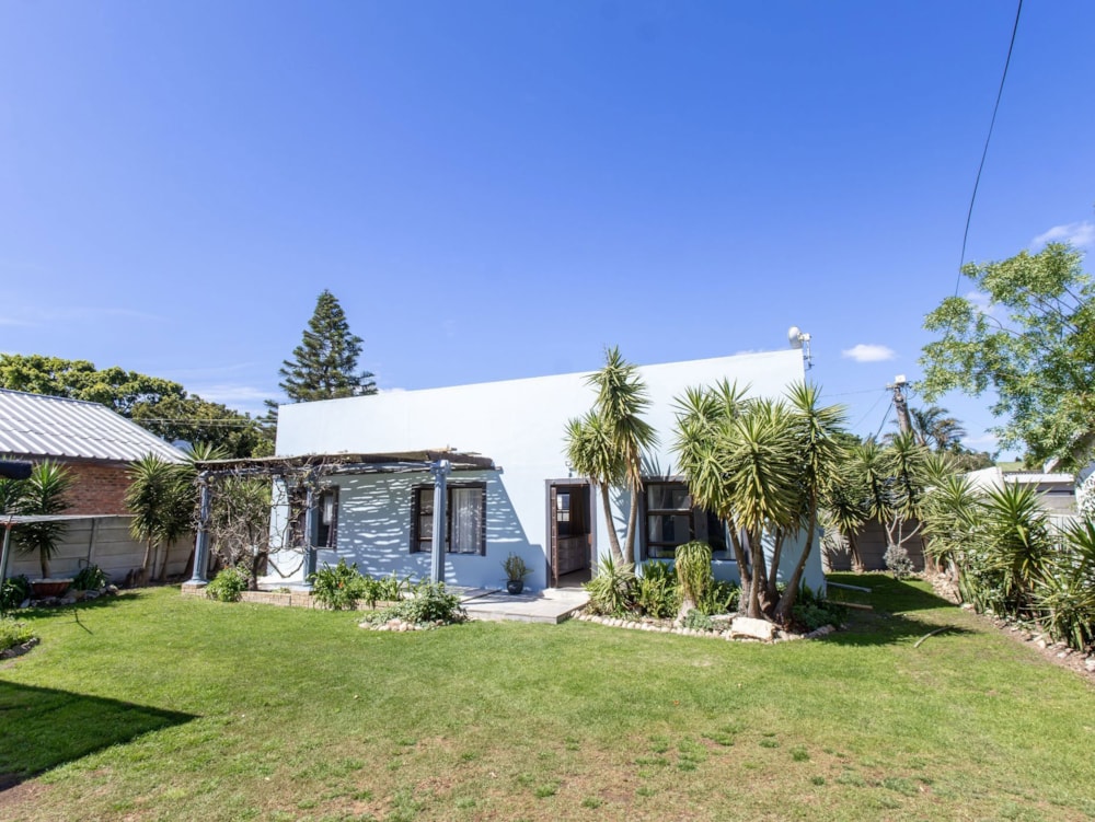 Garden cottage to rent in Sandbaai - ONL1753717 Garden cottage to rent in Sandbaai - ONL1753717