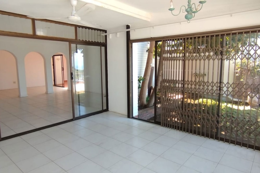 Apartment for sale in Essenwood - 1DBN1753219 Apartment for sale in Essenwood - 1DBN1753219