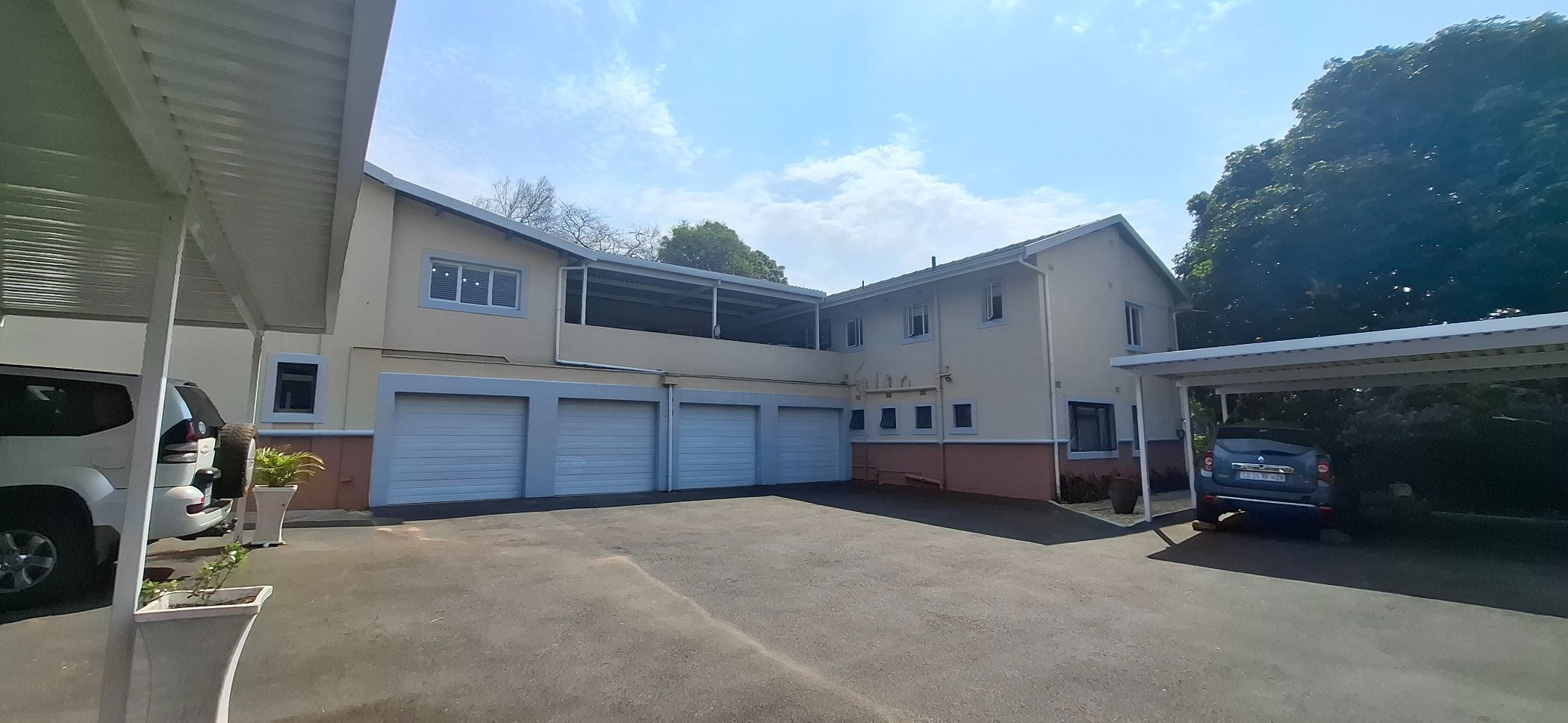 Apartment to rent in Kloof - 1KF1750963
