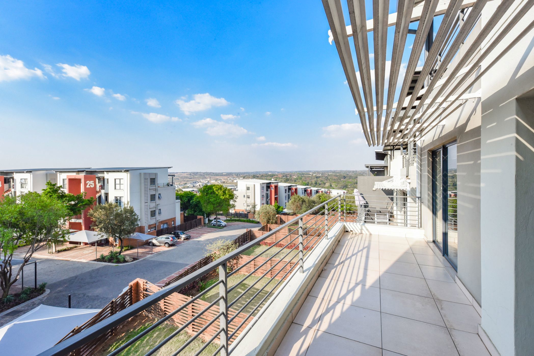 Apartment for sale in Dainfern Area - FW1562309