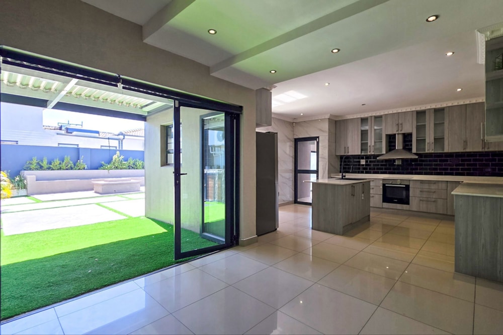 House for sale in Parklands - 1TV1753015 House for sale in Parklands - 1TV1753015