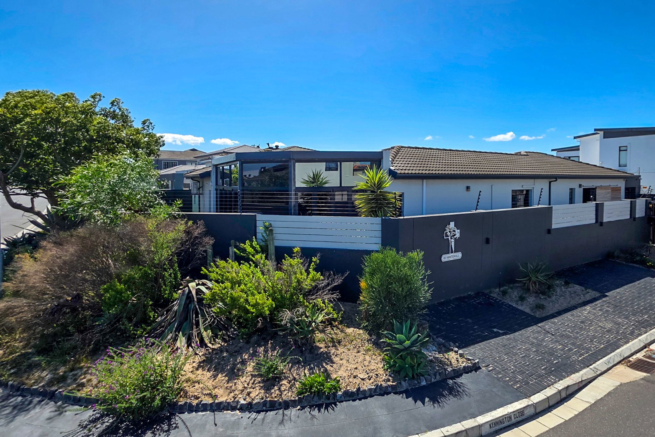 House for sale in Parklands North - 1TV1753015