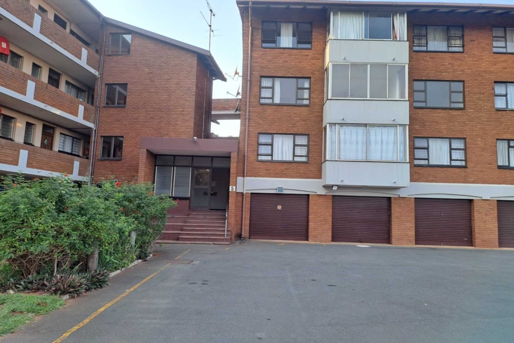 Apartment to rent in Illovo Beach - 1WB1750906 Apartment to rent in Illovo Beach - 1WB1750906