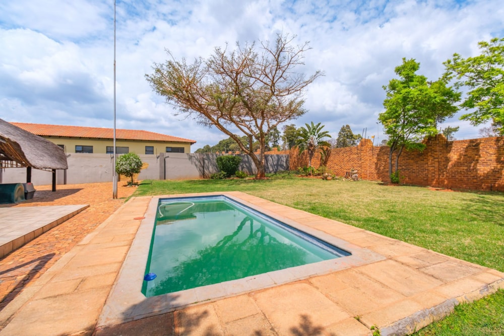 Security estate home for sale in Protea Ridge - 1KR1753233 Security estate home for sale in Protea Ridge - 1KR1753233