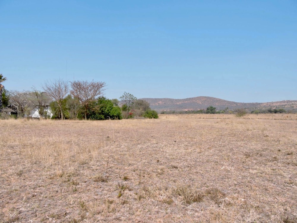 Mixed use farm for sale in Boshoek - 1RU1628461 Mixed use farm for sale in Boshoek - 1RU1628461