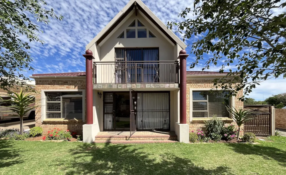 Townhouse for sale in Langenhovenpark - 1BX1752856