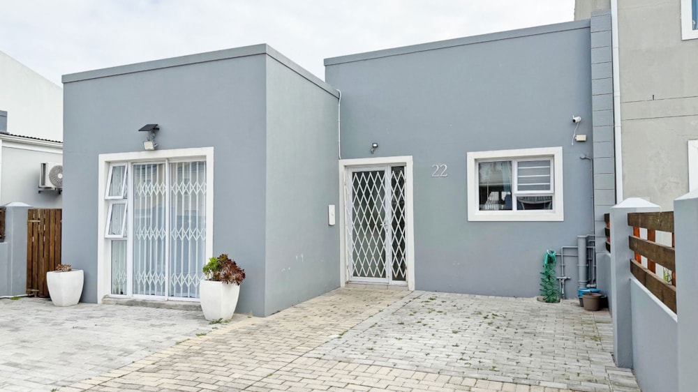 House for sale in Parsons Vlei - 1PLZ1750276 House for sale in Parsons Vlei - 1PLZ1750276