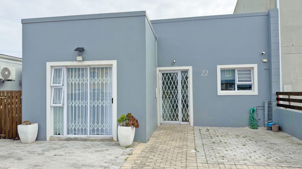 House for sale in Parsons Vlei - 1PLZ1750276 House for sale in Parsons Vlei - 1PLZ1750276