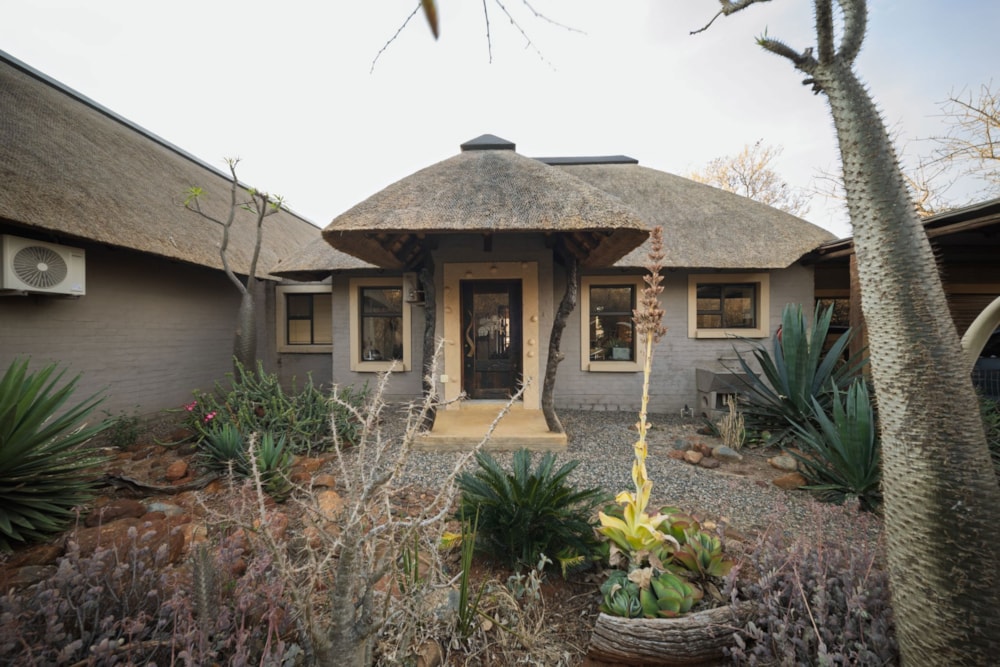 House for sale in Hoedspruit Wildlife Estate - 1HS1752866 House for sale in Hoedspruit Wildlife Estate - 1HS1752866