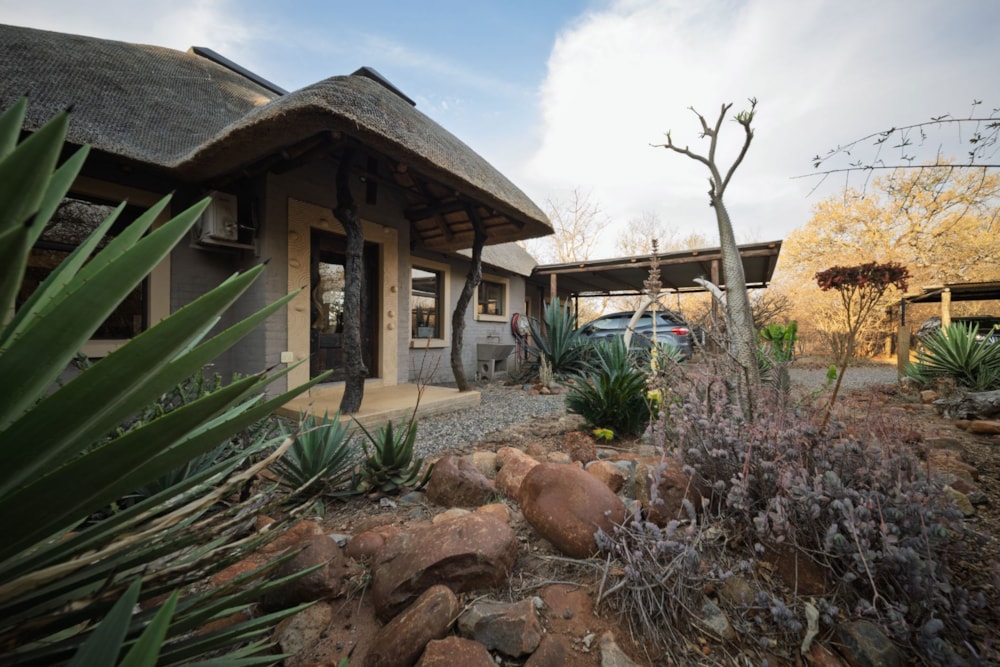 House for sale in Hoedspruit Wildlife Estate - 1HS1752866 House for sale in Hoedspruit Wildlife Estate - 1HS1752866