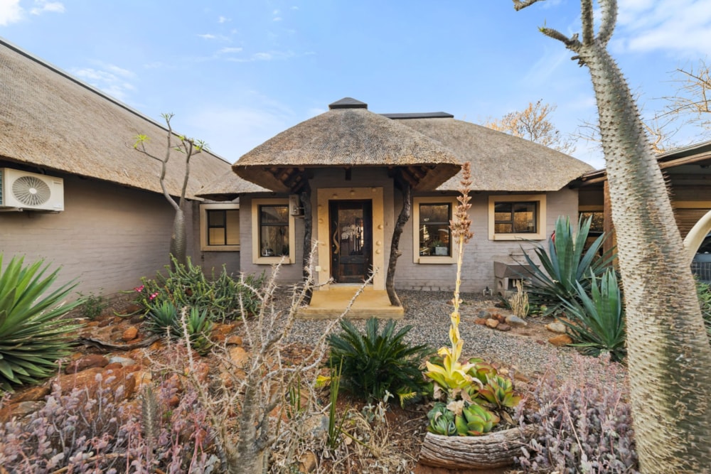 House for sale in Hoedspruit Wildlife Estate - 1HS1752866 House for sale in Hoedspruit Wildlife Estate - 1HS1752866