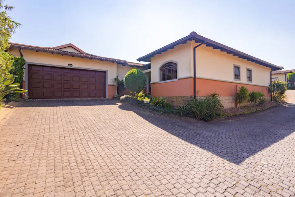 Townhouse for sale in Le Domaine Estate - 1KF1751323 Townhouse for sale in Le Domaine Estate - 1KF1751323