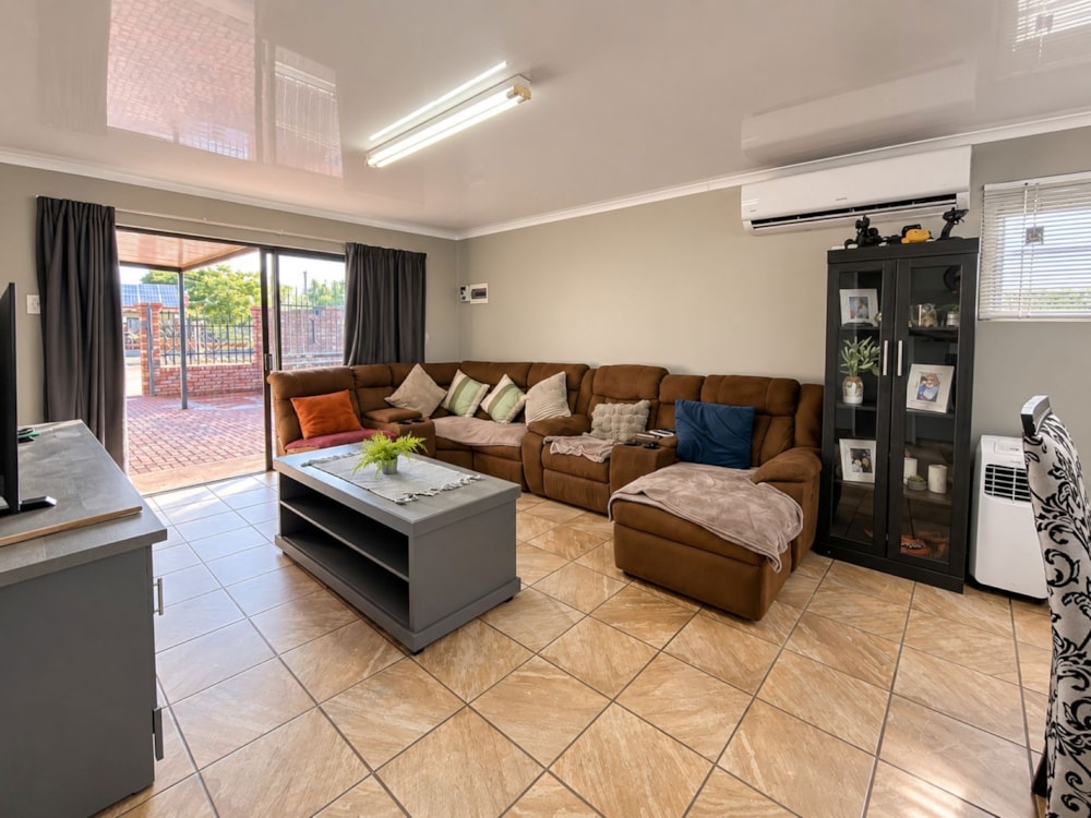 Apartment to rent in Kathu - 1RN1753437 Apartment to rent in Kathu - 1RN1753437