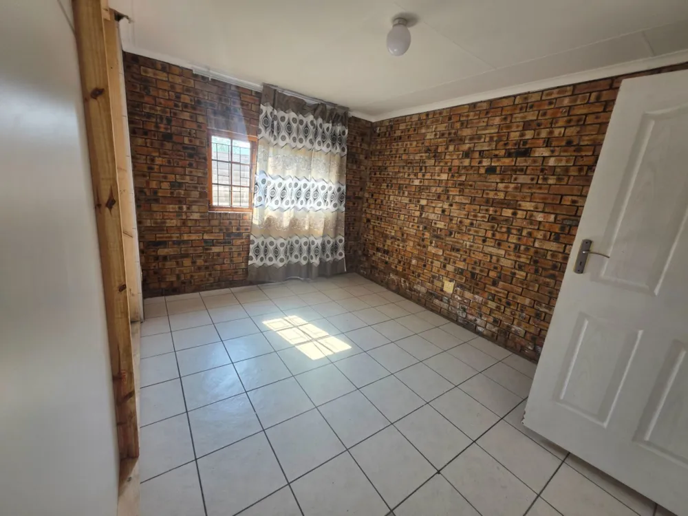 Townhouse for sale in Amajuba Park - 1NW1752505