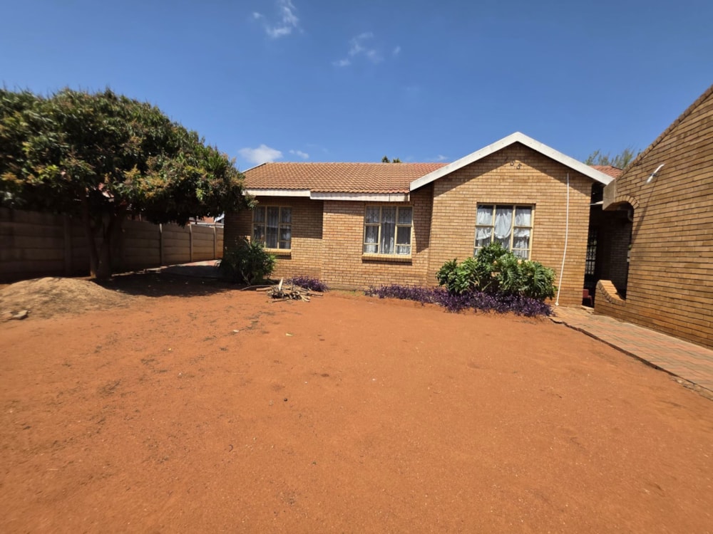 House to rent in Flora Park, Polokwane - 1PS1752404 House to rent in Flora Park, Polokwane - 1PS1752404