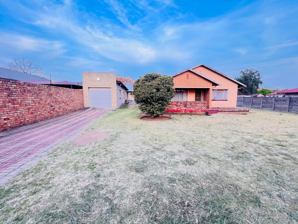 House for sale in Klipfontein , Witbank, eMalahleni - 1WD1750934 House for sale in Klipfontein , Witbank, eMalahleni - 1WD1750934