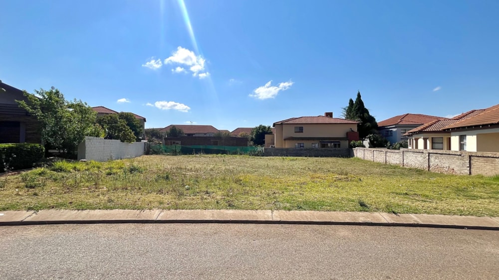 Vacant land for sale in Bendor - 1PS1752442 Vacant land for sale in Bendor - 1PS1752442
