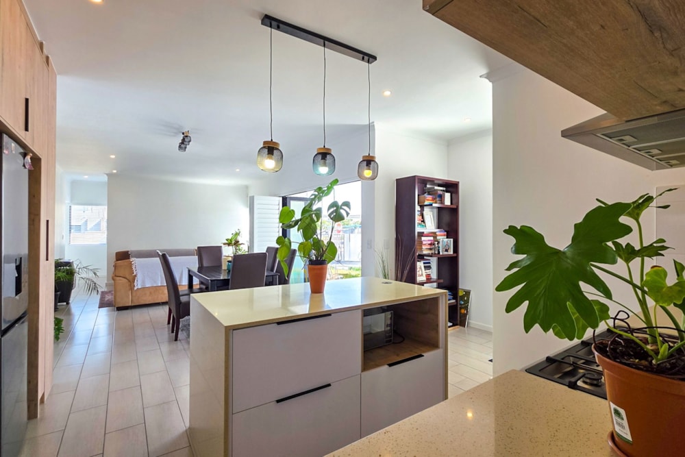 House for sale in Sandown, Blouberg - 1TV1751569