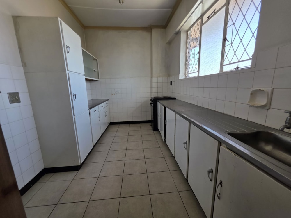 Apartment to rent in Polokwane Central - 1PS1753049