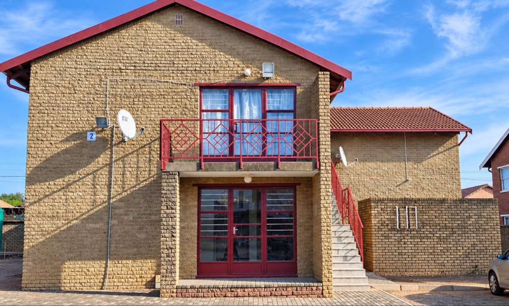Apartment to rent in Rustenburg North - 1RU1698792 Apartment to rent in Rustenburg North - 1RU1698792