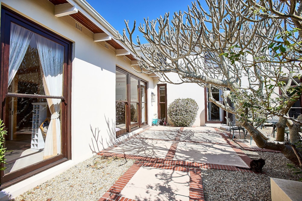 House to rent in Claremont Upper - RBL1750845