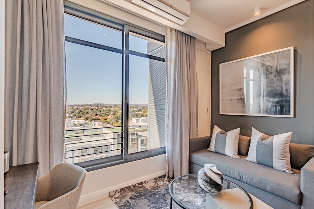 Apartment for sale in Menlyn - PT1714356 Apartment for sale in Menlyn - PT1714356