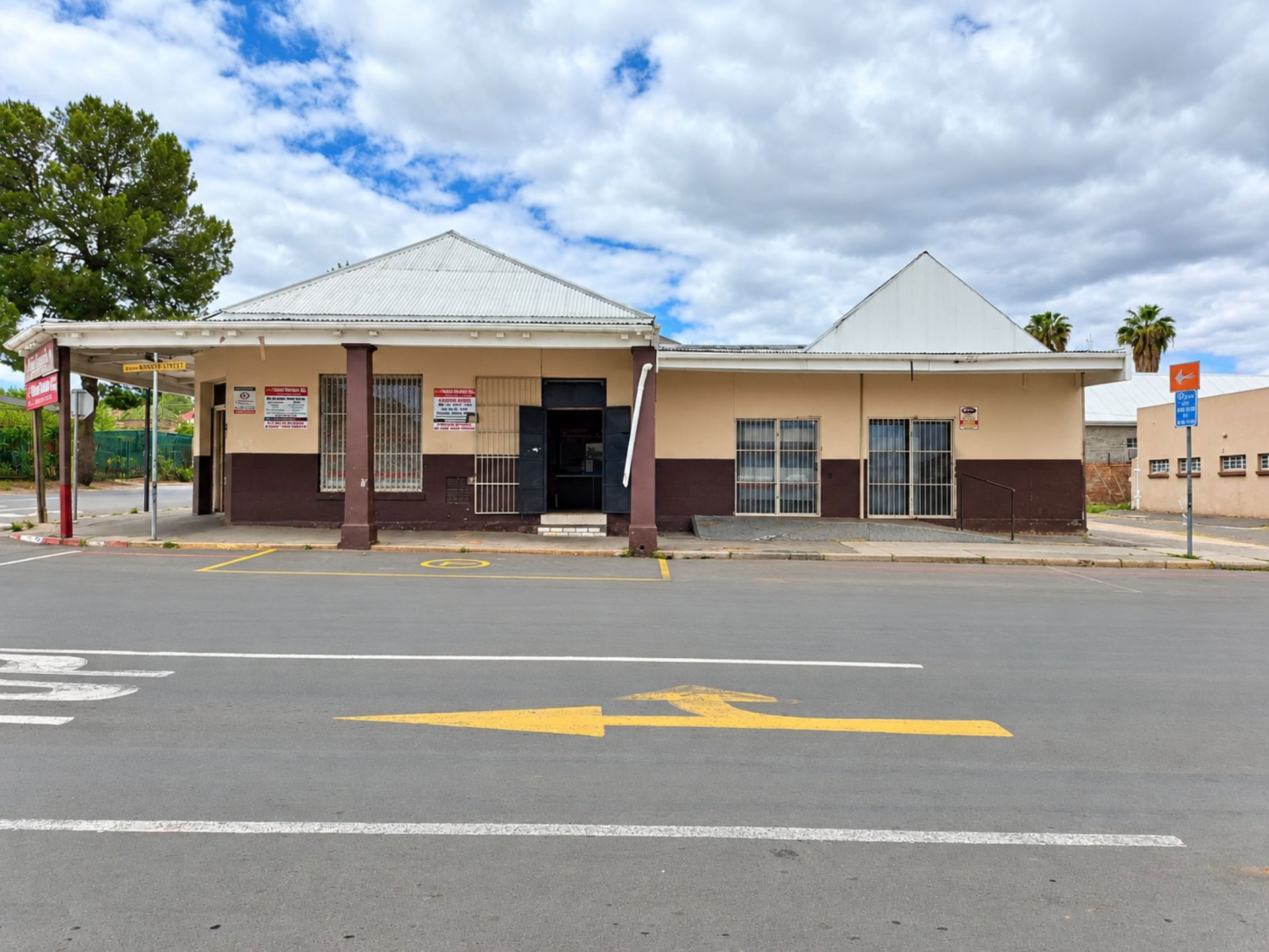Commercial Building for sale in Oudtshoorn Central - 1OU1717292