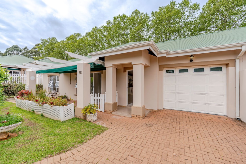 Townhouse for sale in Assagay - 1KF1729297