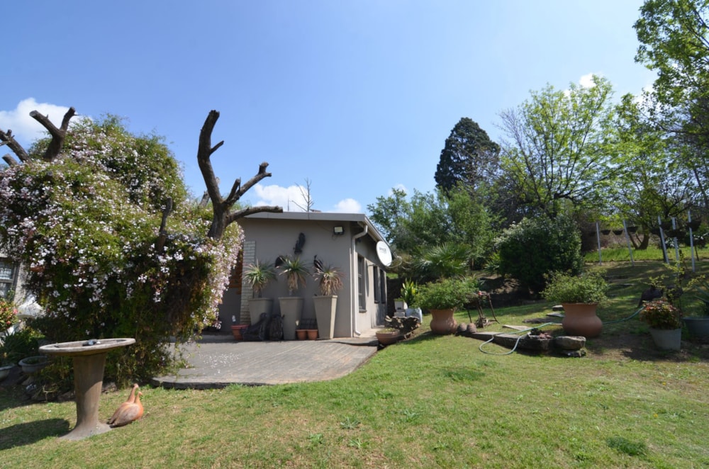 House for sale in Paul Roux - 1BTH1751994