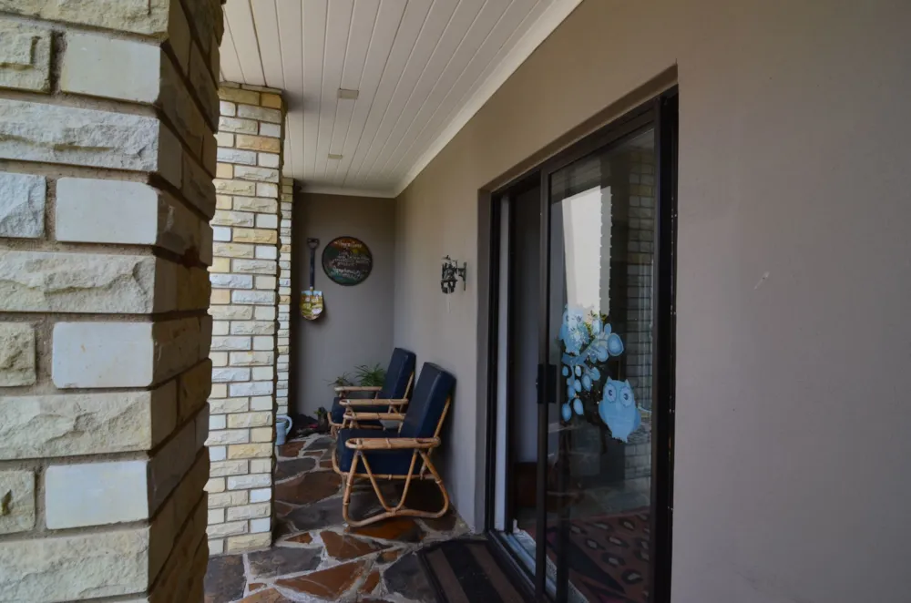House for sale in Paul Roux - 1BTH1751994 House for sale in Paul Roux - 1BTH1751994