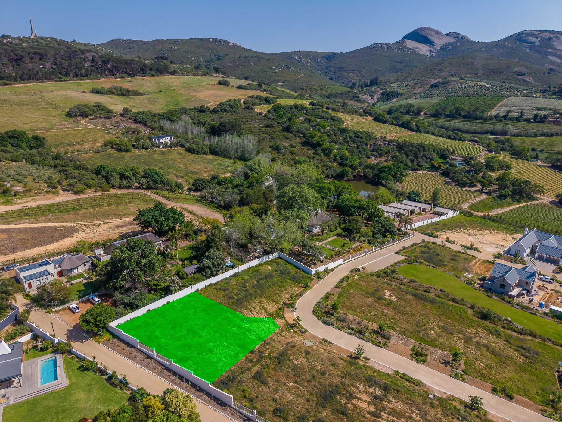 Residential vacant land for sale in Courtrai - TK1752227