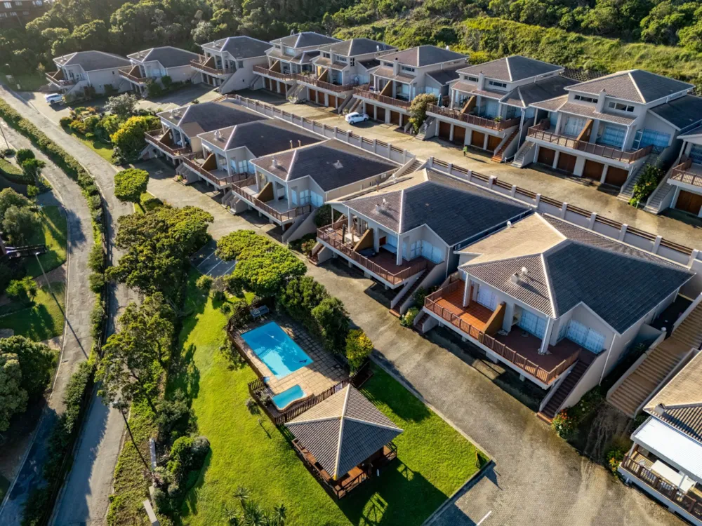 Townhouse for sale in Brenton on Sea - 1KG1739085 Townhouse for sale in Brenton on Sea - 1KG1739085