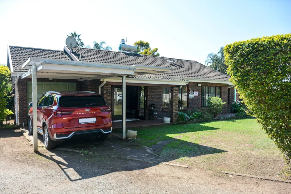 Townhouse for sale in Camperdown - 1PM1740815