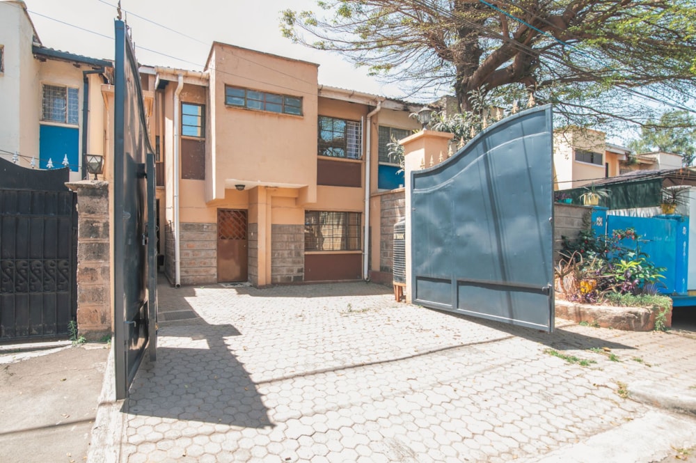 Townhouse for sale in South B, Kenya - 3KE1748593 Townhouse for sale in South B, Kenya - 3KE1748593