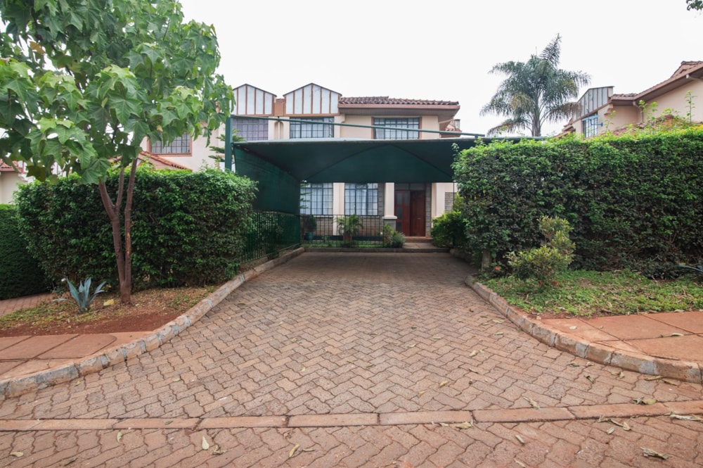 Townhouse for sale in Thika, Kenya - 3KE1751774 Townhouse for sale in Thika, Kenya - 3KE1751774