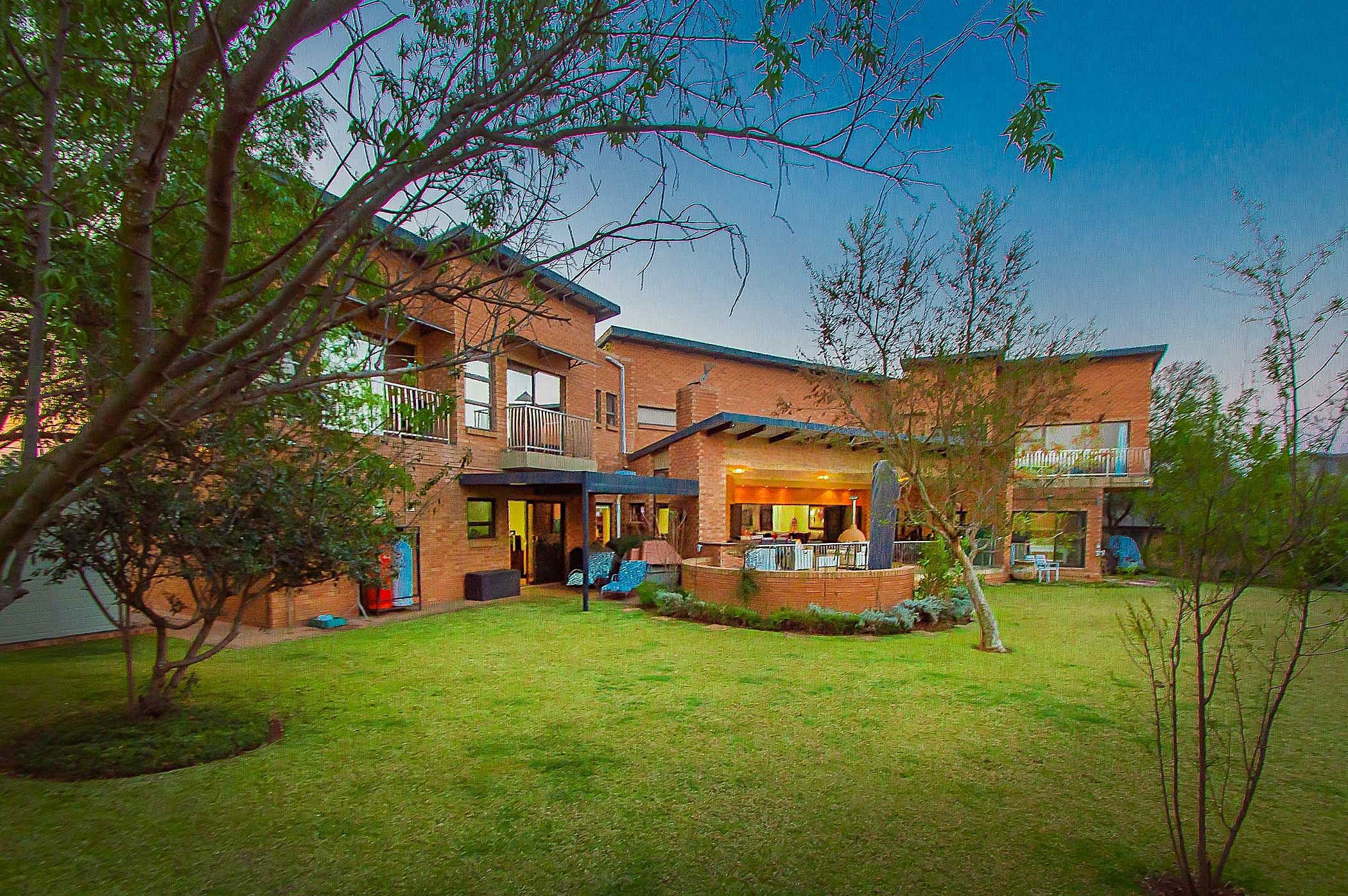 Double-storey house for sale in Letamo Game Farm - 1KR1751317