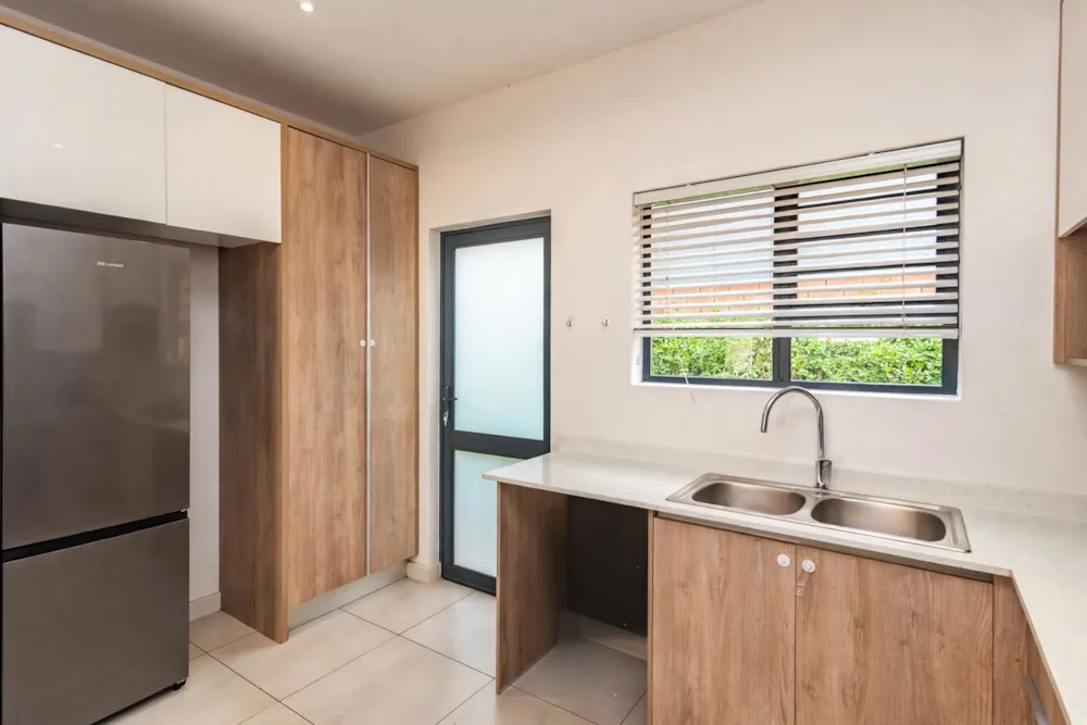 Townhouse for sale in Homes Haven - 1KR1753682