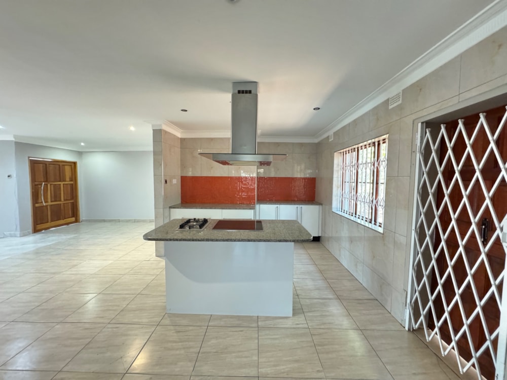 House to rent in Chisipite, Zimbabwe - 3ZB1743615 House to rent in Chisipite, Zimbabwe - 3ZB1743615