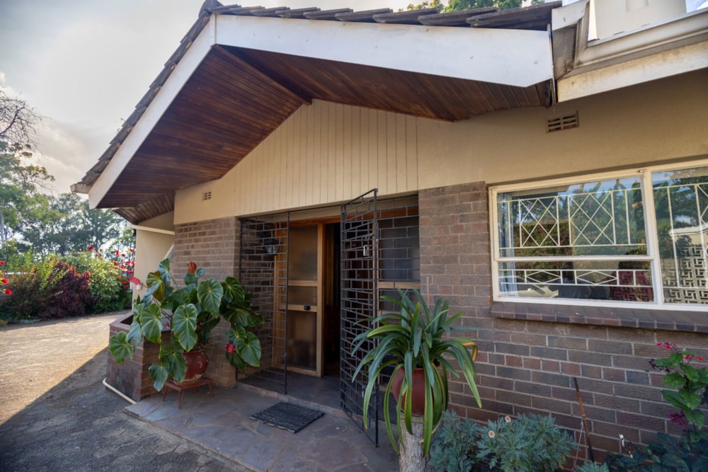 House for sale in Borrowdale, Zimbabwe - 3ZB1744549