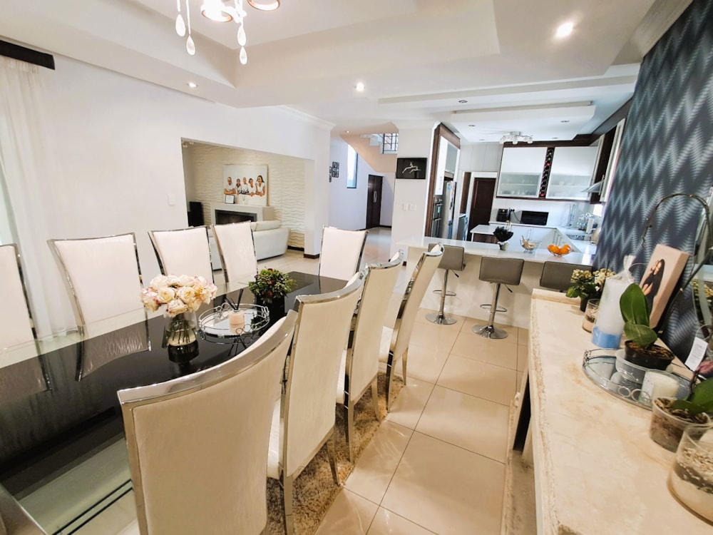 Security estate home for sale in Midstream Estate - CN1751019 Security estate home for sale in Midstream Estate - CN1751019