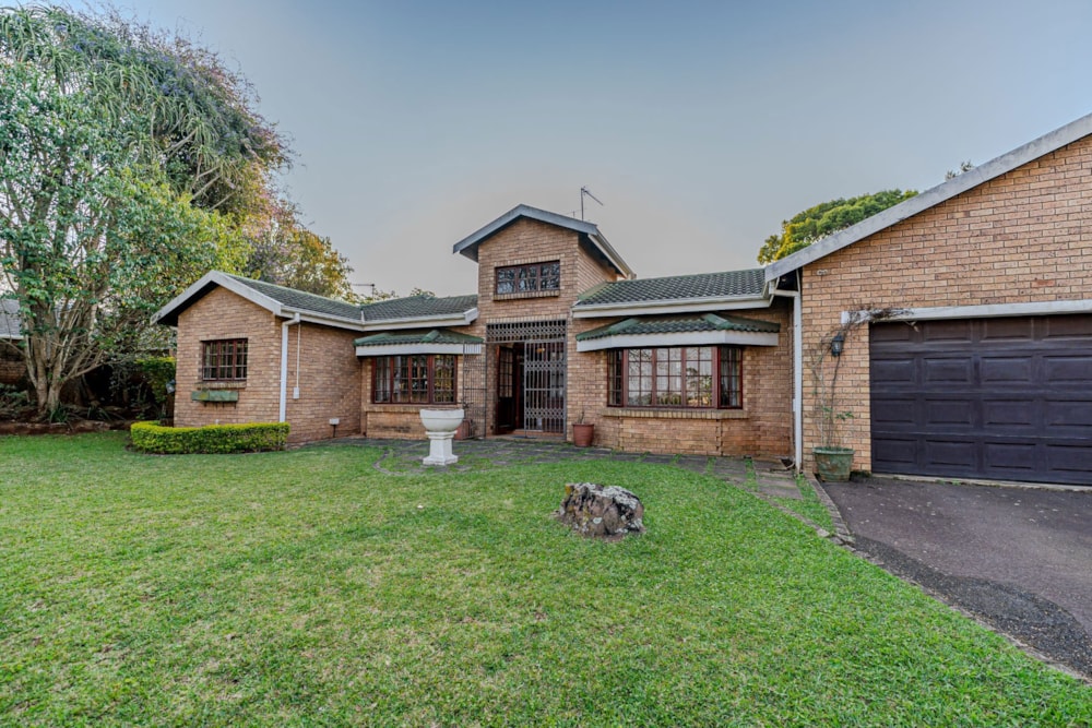 Single-storey house for sale in Hillcrest Park - 1KF1748099