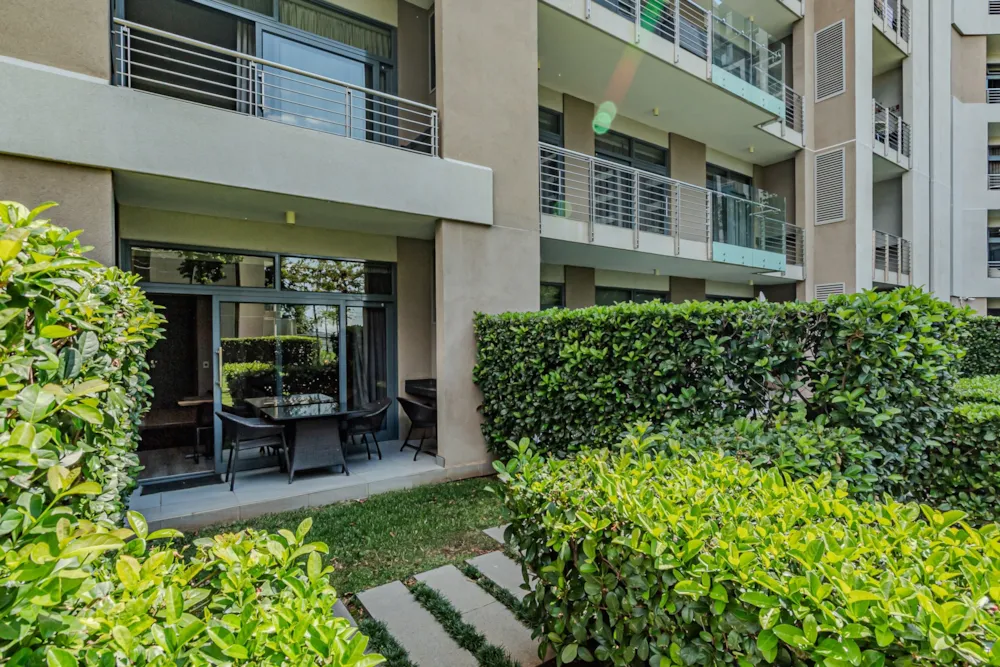 Apartment for sale in Menlyn - PT1747573 Apartment for sale in Menlyn - PT1747573