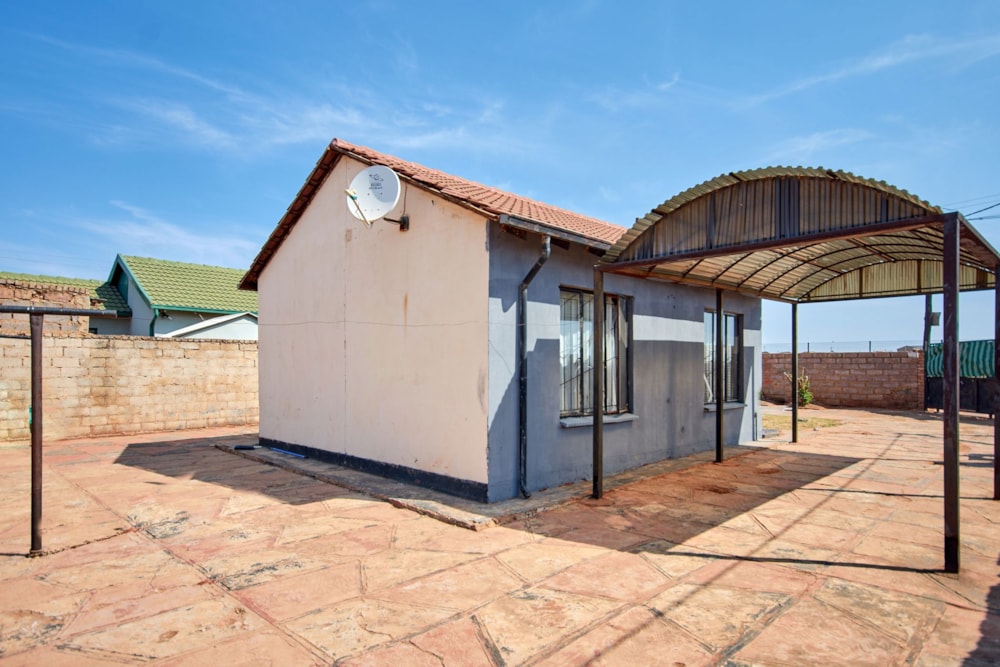 House for sale in Protea Glen - RDT1749491 House for sale in Protea Glen - RDT1749491